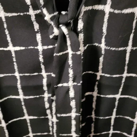 Dress top - Picture 3 of 9